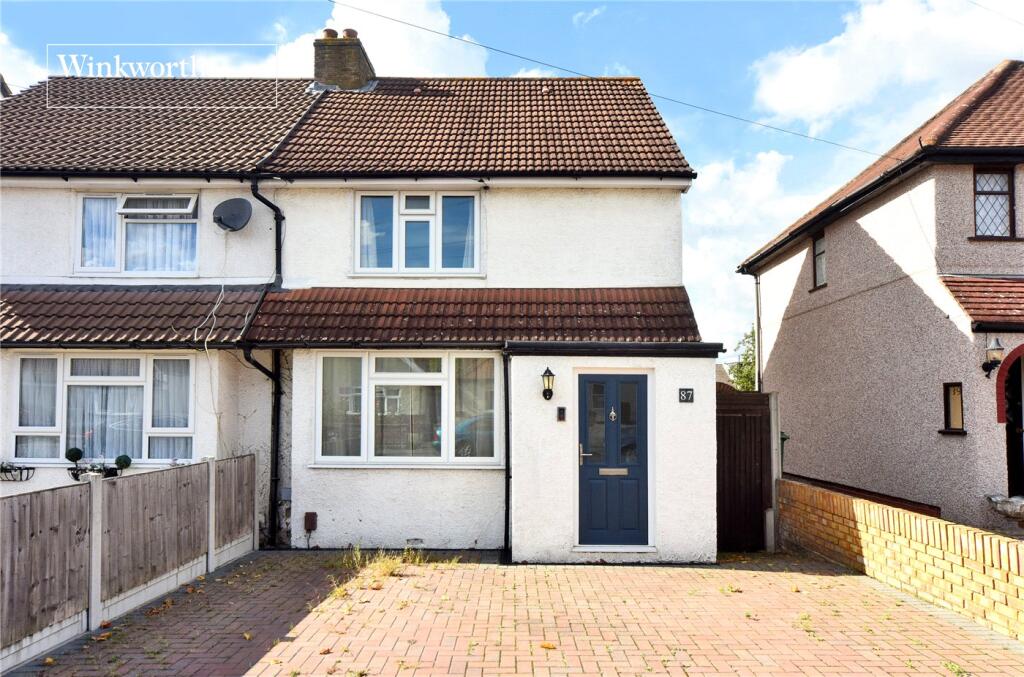 3-bed semi-detached on Brinkley Road, Worcester Park, KT4, £525,000