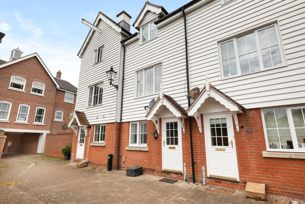 Main image of property: Valonia Drive, Wivenhoe, Colchester, CO7