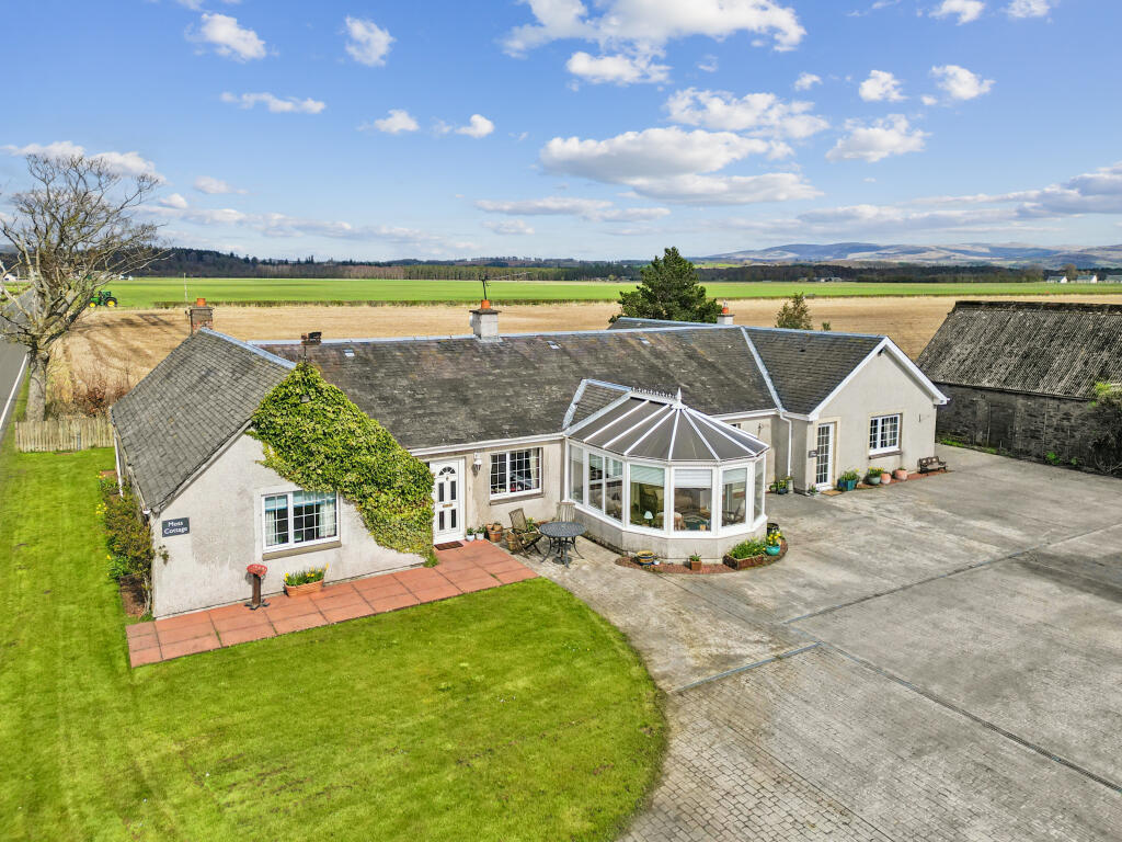 House in Falkirk - View 4