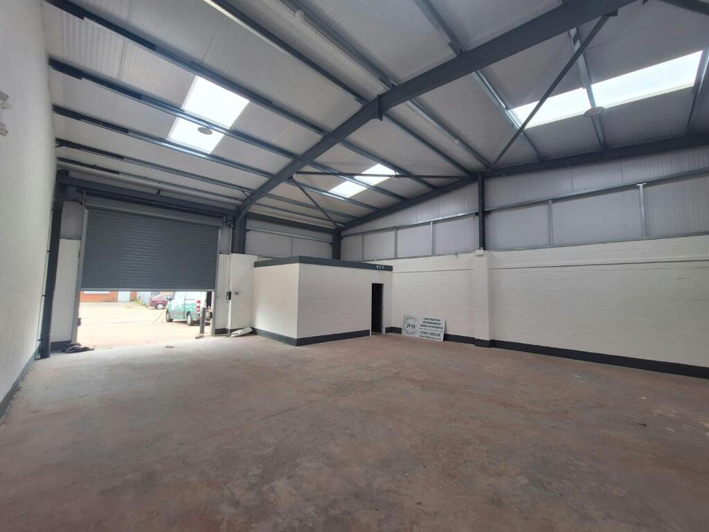 Thames Trading Estate Irlam 4.jpg