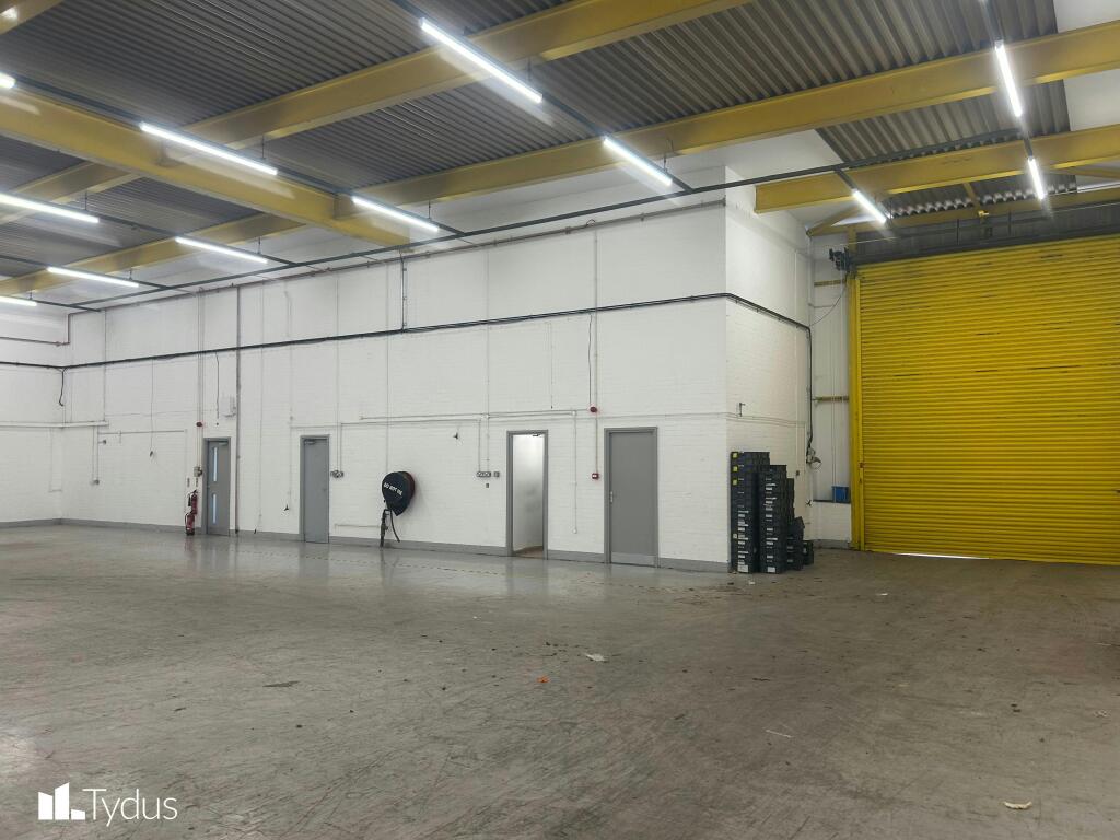 Warehouse WCs and Kitchen.jpg