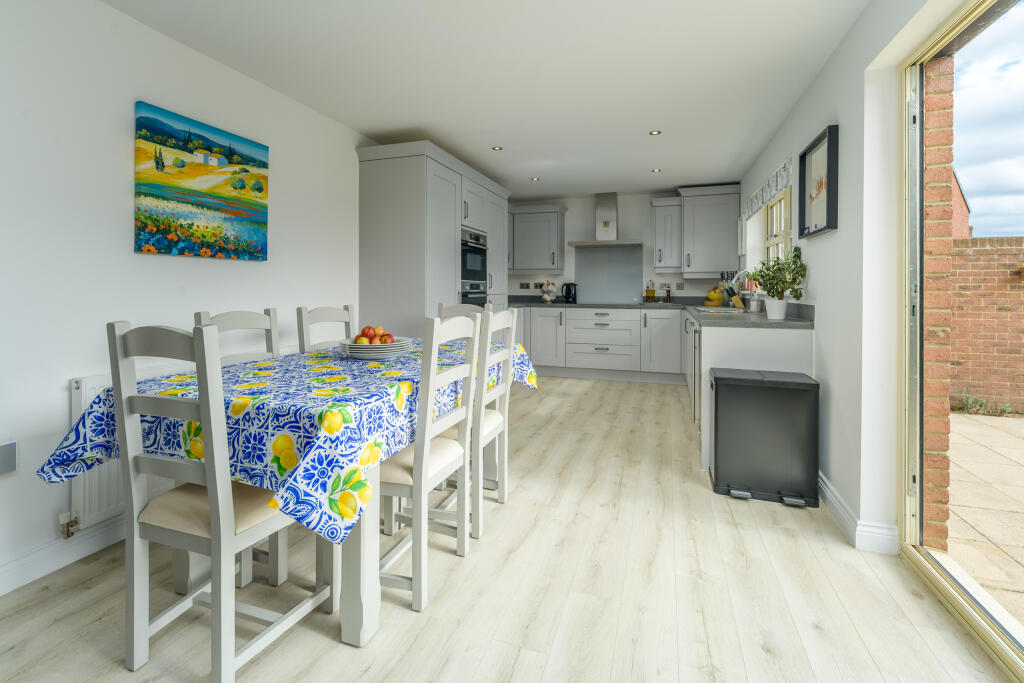 House in Newcastle upon Tyne - More