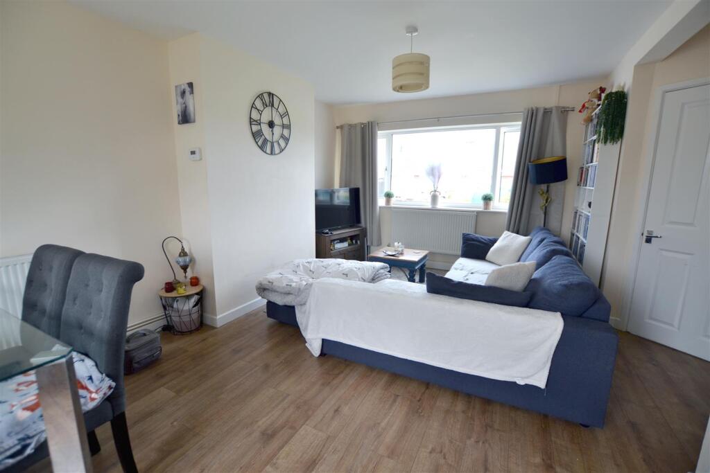 Caradoc Drive, Leominster photo 5