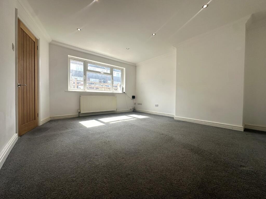 House in Southampton, Weston Common - View 4