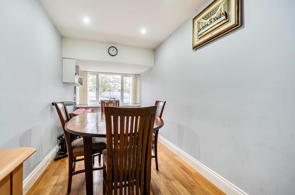 House in Surrey Heath, Frimley Green - View 4