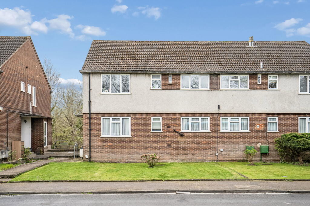 Main image of property: Colne Mead, Mill End, Rickmansworth, WD3
