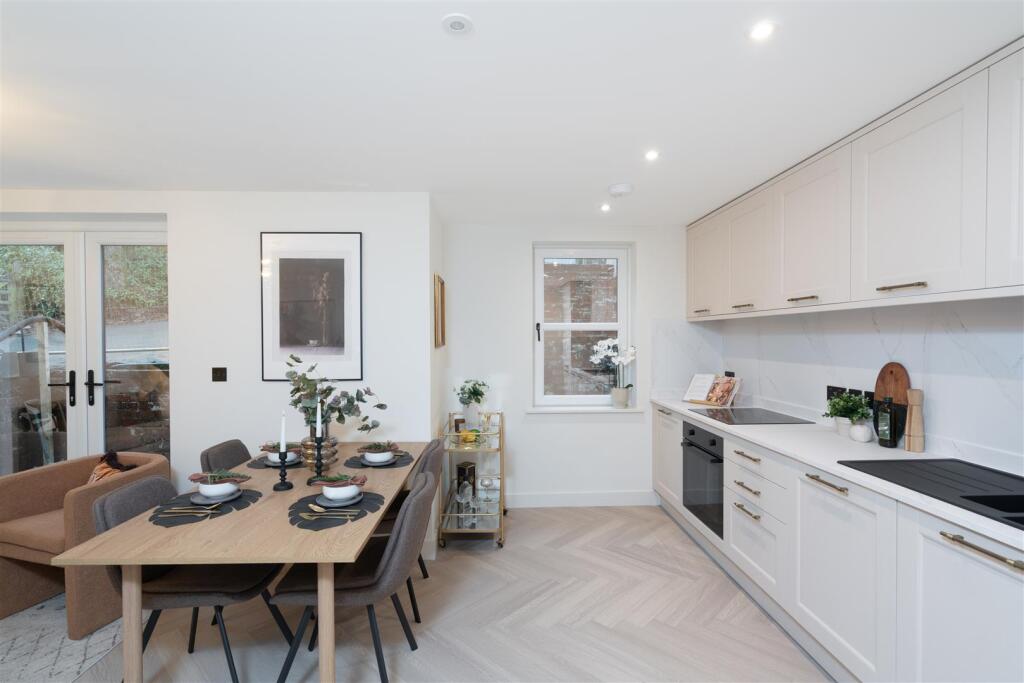 Apartment  13, Stansfield Mill, Triangle, Sowerby Bridge photo 3