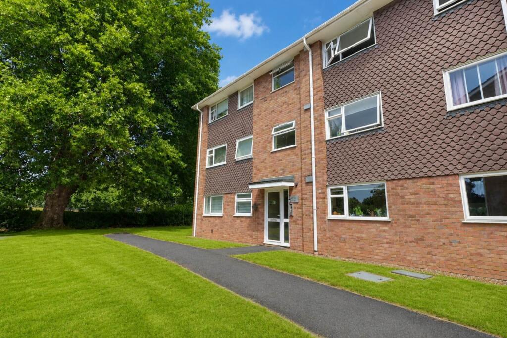 Main image of property: Dorchester Court, Reading