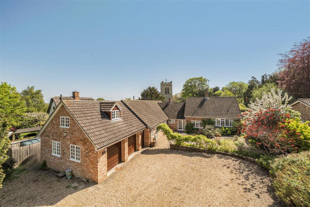 Main image of property: Kirklea, Park Road, Melchborne