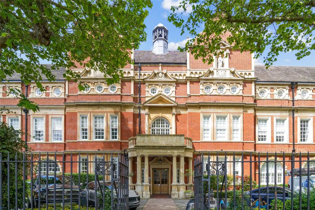 Main image of property: Battersea Park Road, London, SW11