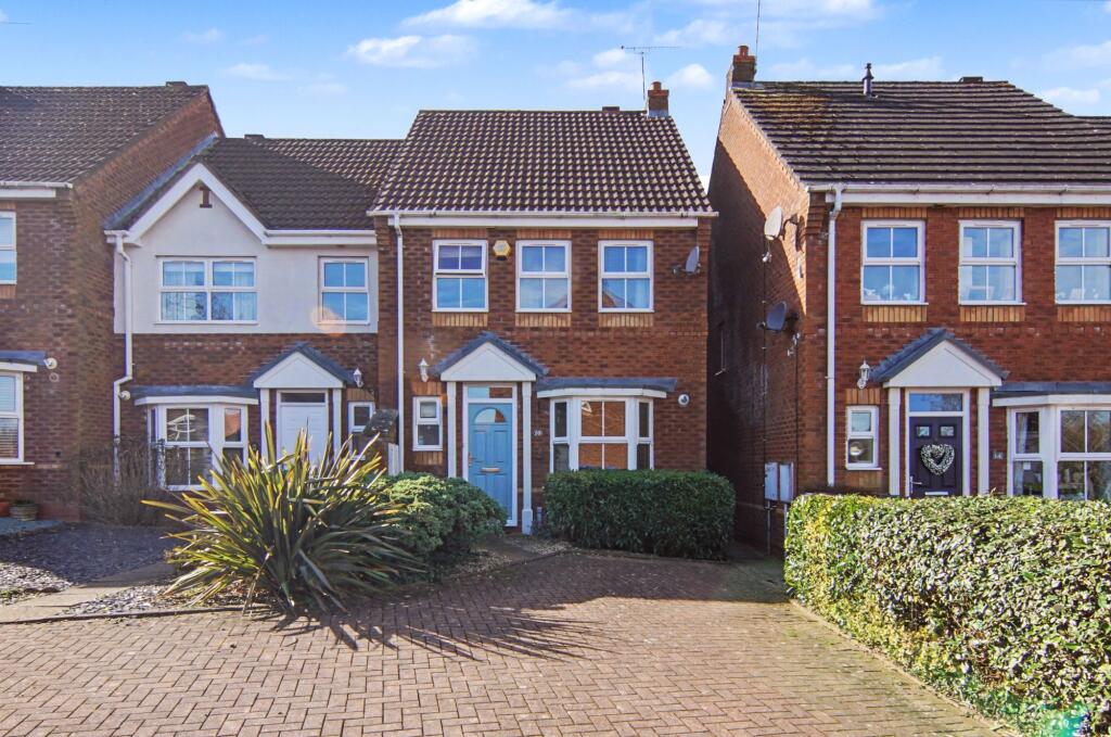 3-bed terraced on Watson Way, Balsall Common, CV7, £375,000