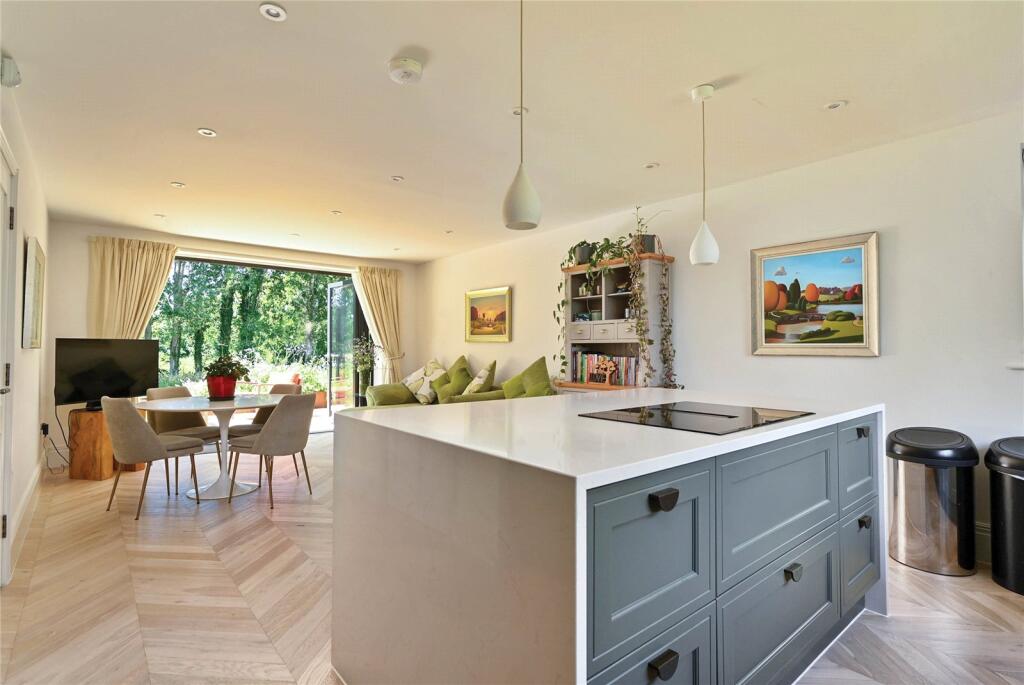House in Mid Sussex, Hassocks - View 4