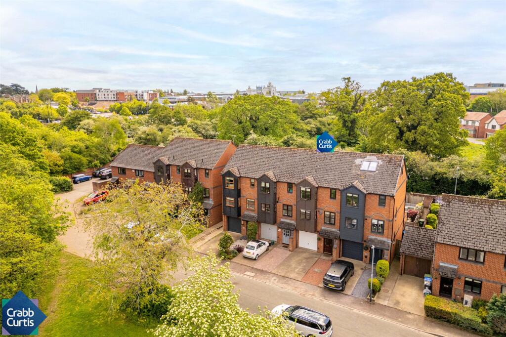 Main image of property: Aragon Drive, Warwick, Warwickshire, CV34