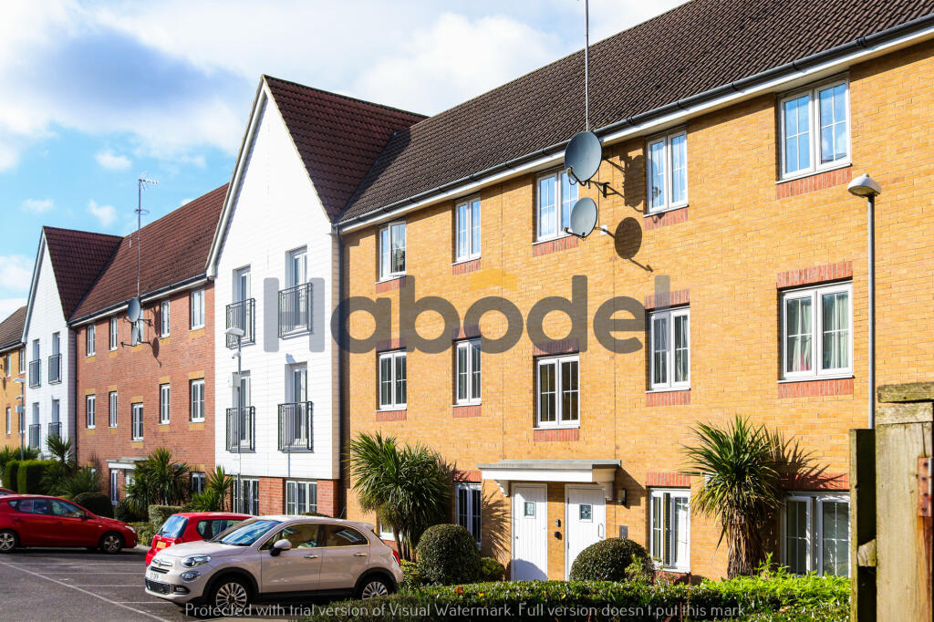Main image of property: Bromley Close, East Road, Temple Fields, Harlow, CM20 2GD