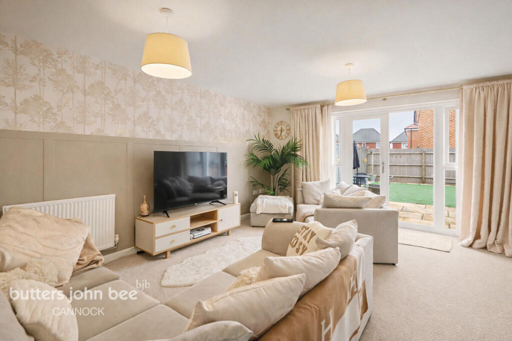 House in Cannock Chase, Pye Green, Hednesford - View 3