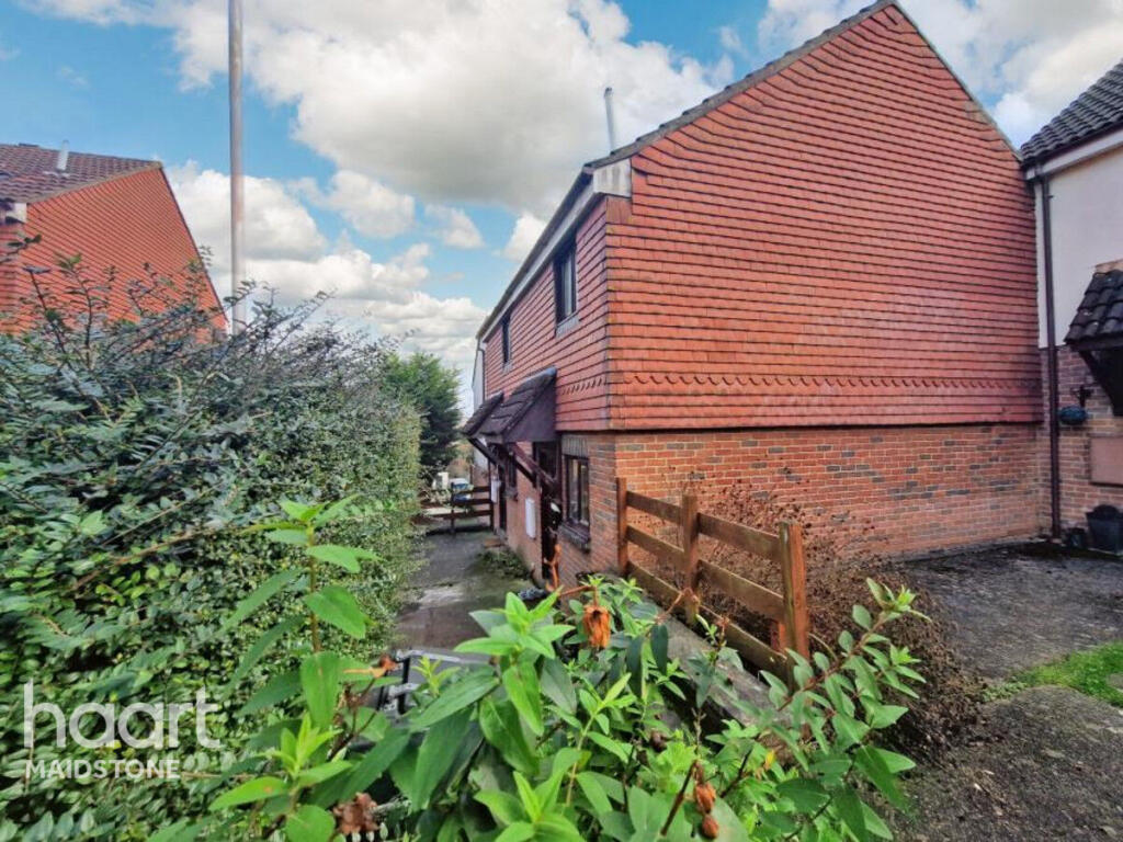 Main image of property: Peacock Mews, Springvale, Maidstone