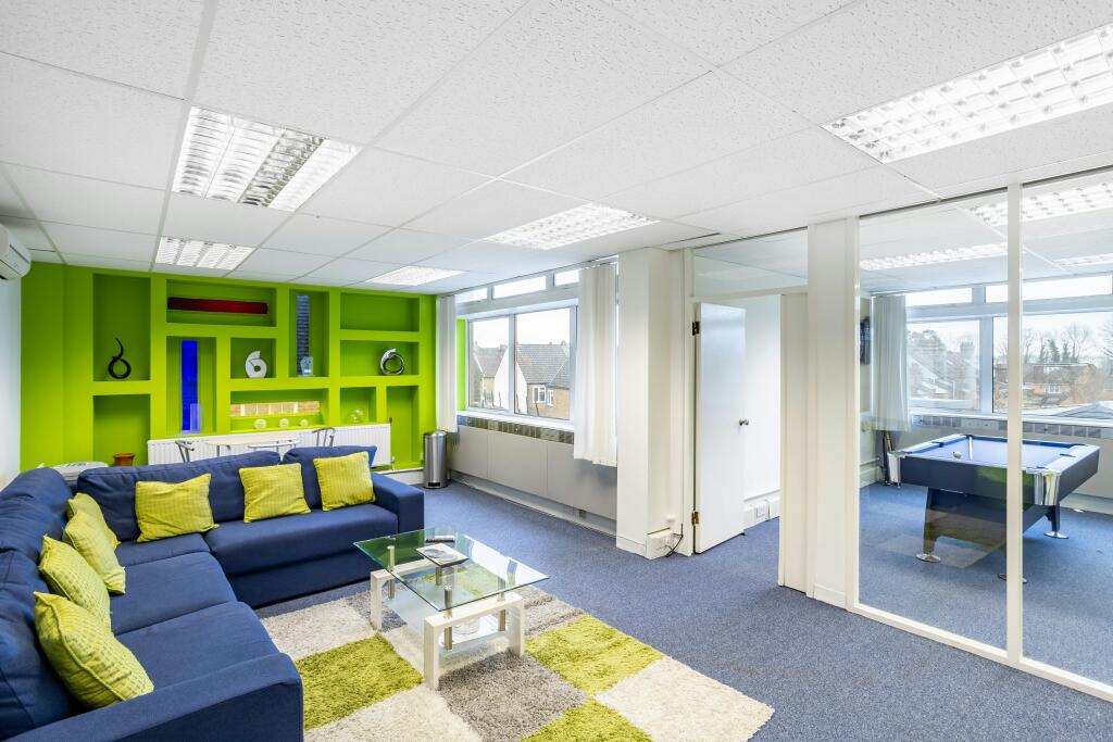 Hille Watford14.jpg
