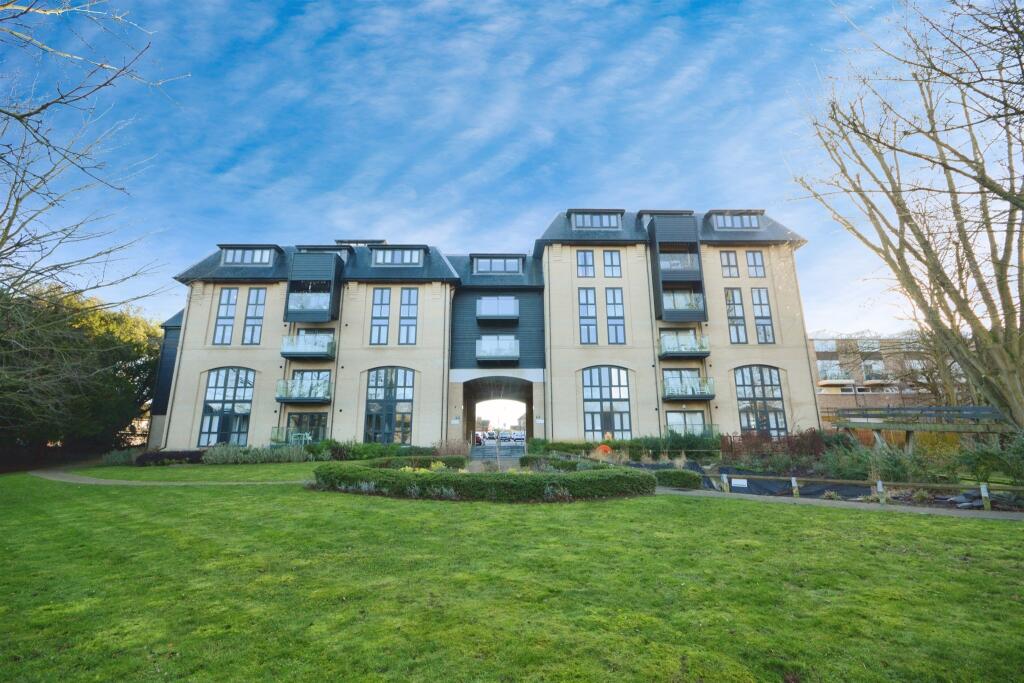 Main image of property: The Causeway, Great Baddow, Chelmsford