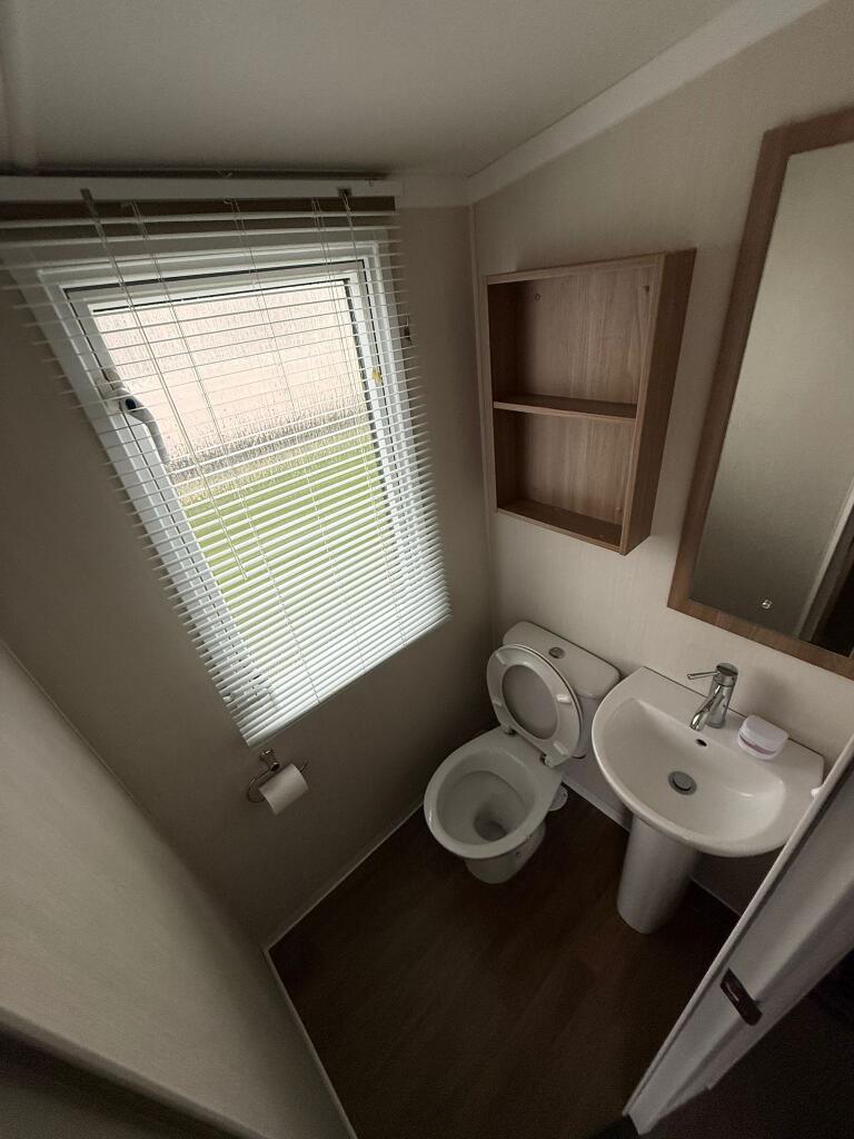Cowden, Hull, HU11 4UD - View 5