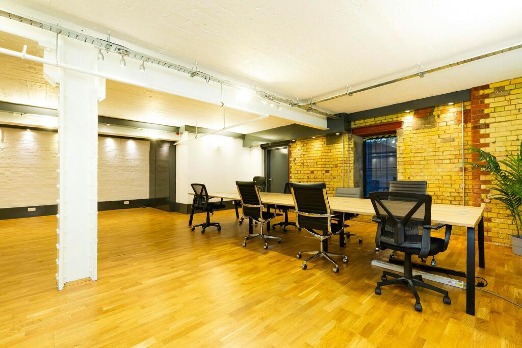 Canonbury Yard 5.jpg