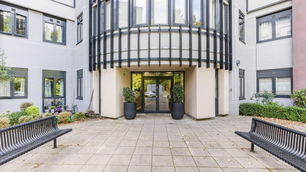 Broadoaks, Streetsbrook Road