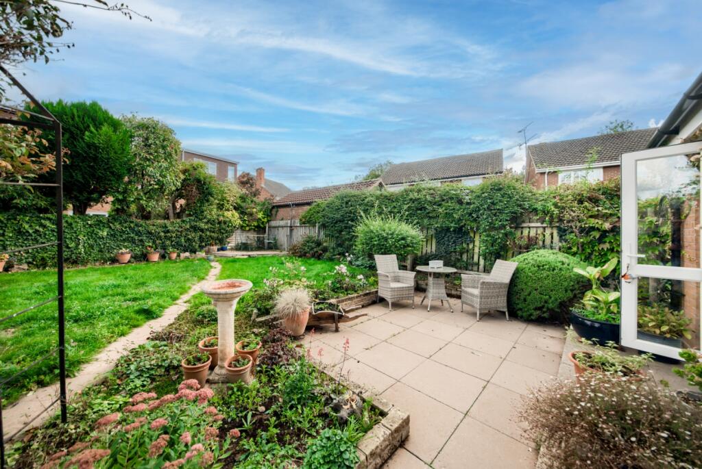 House in Stratford-on-Avon, Wellesbourne CP - View 4
