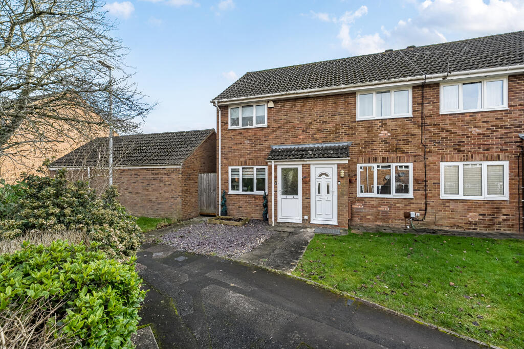 Main image of property: Leslie Close, Freshbrook, Swindon, SN5 8QT