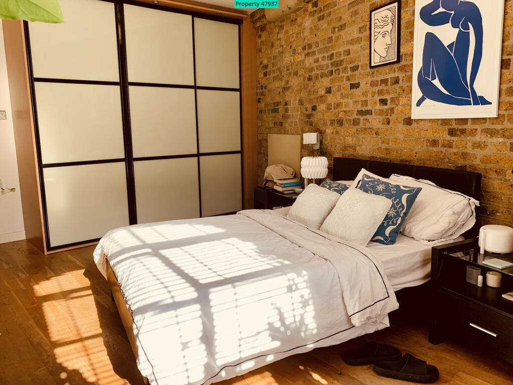 Apartment in London - View 5