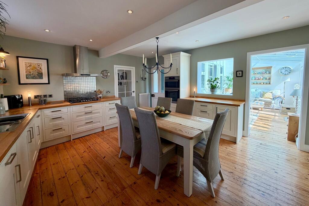 Cowper Road, Deal, CT14 photo 3