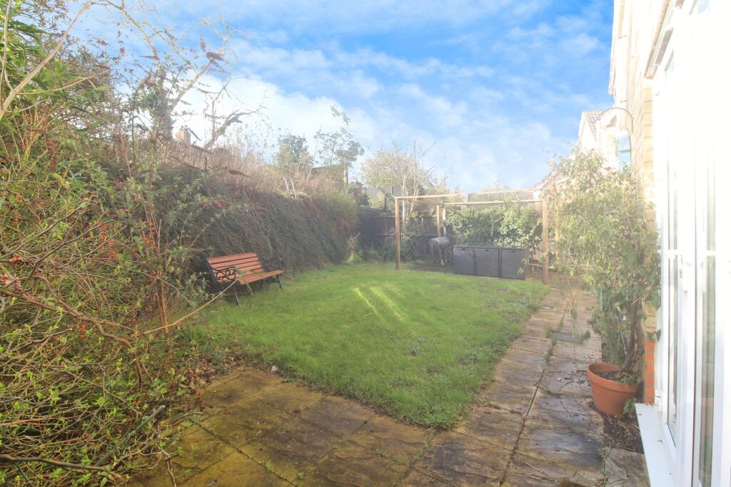 Burroughs Way, Wymondham, NR18 photo 3