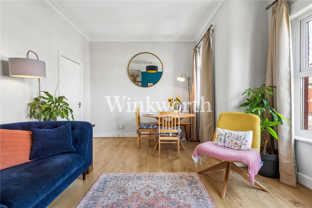 Apartment in London - View 3