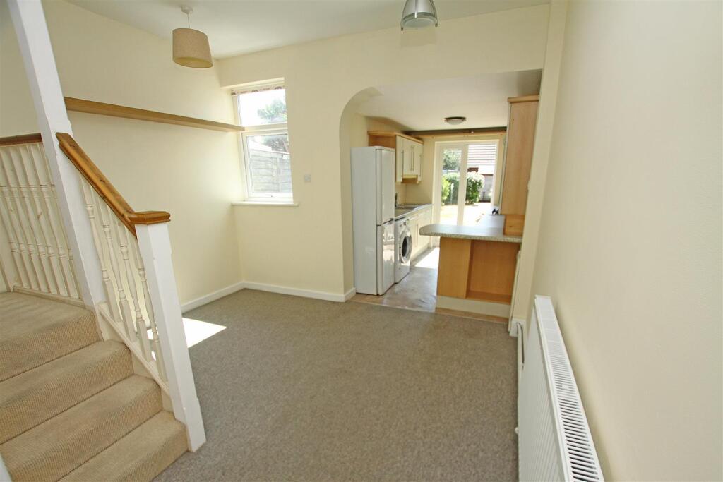 Charminster Road, Bournemouth photo 4