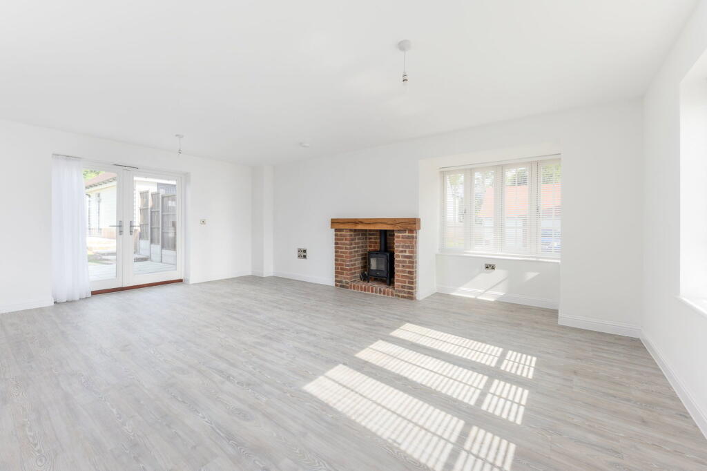 House in Canterbury - View 4