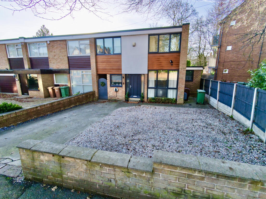 Main image of property: Eastmoor Road, Wakefield, West Yorkshire