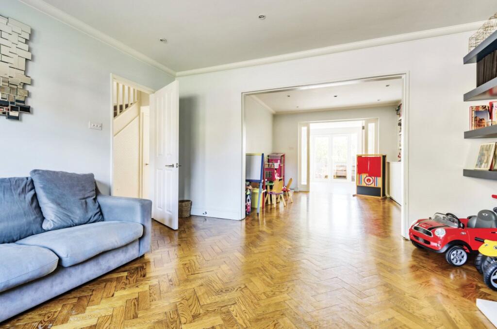Southway, Totteridge, London, N20 photo 4