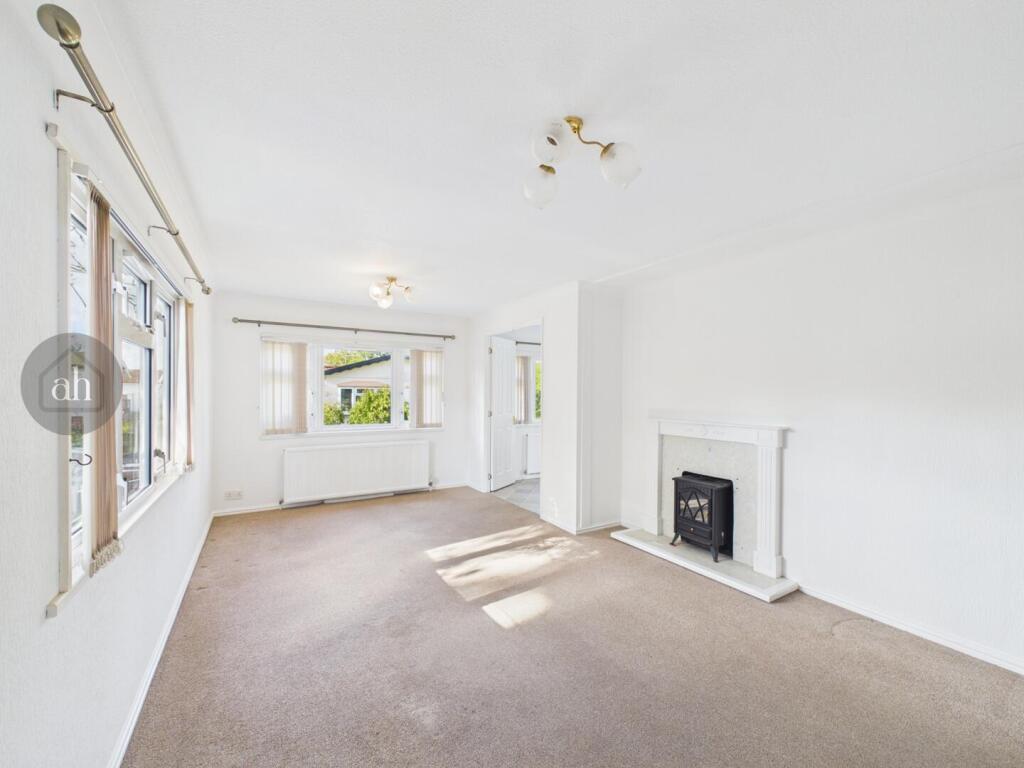 House in Ipswich - View 2