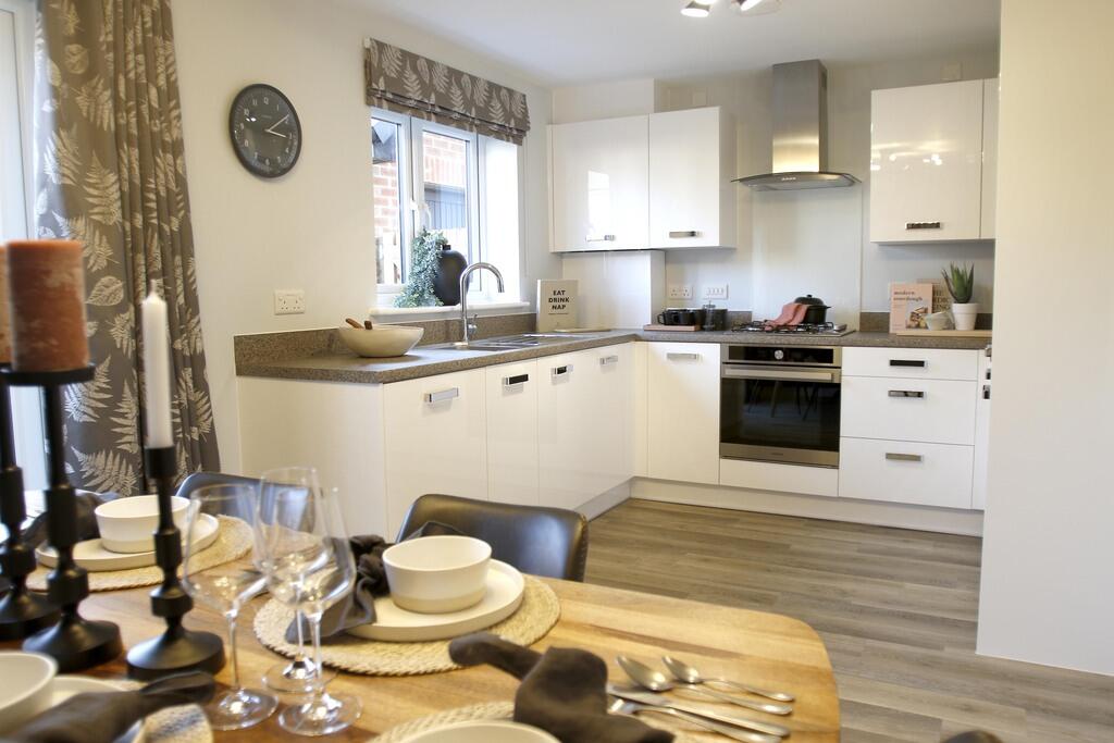 3-bed semi-detached on Callington Road
Tavistock
PL19 8HP, £300,000