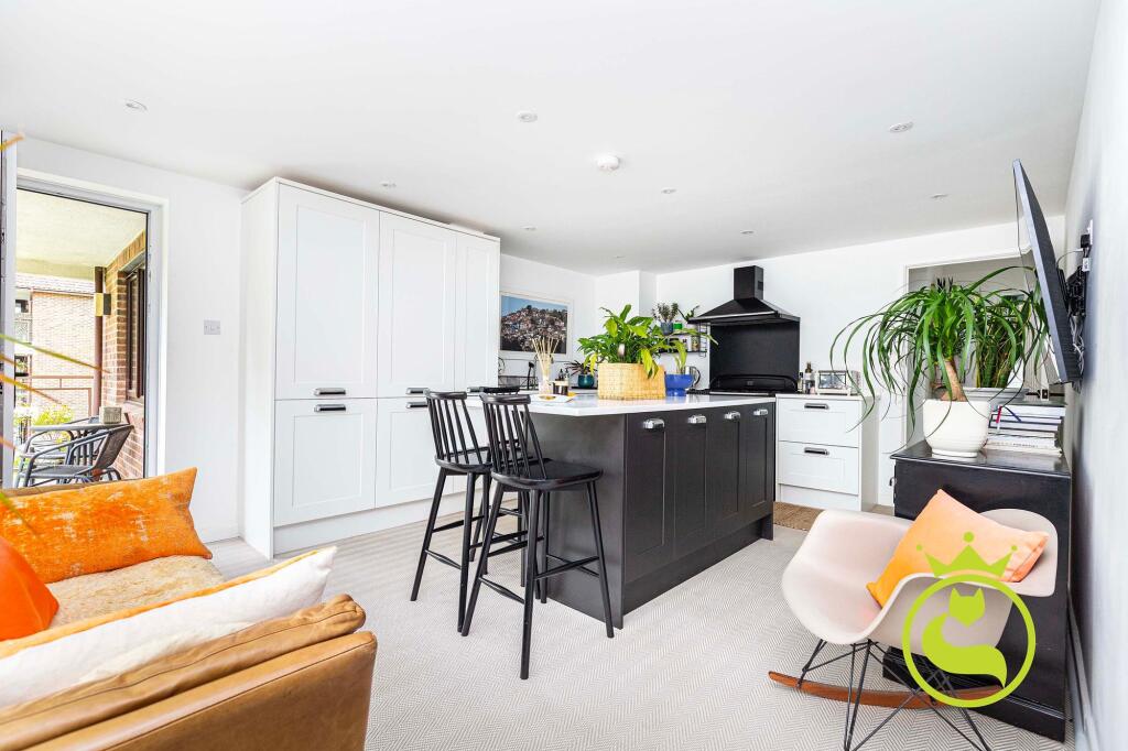 Tower Road, Fontwood, BH13