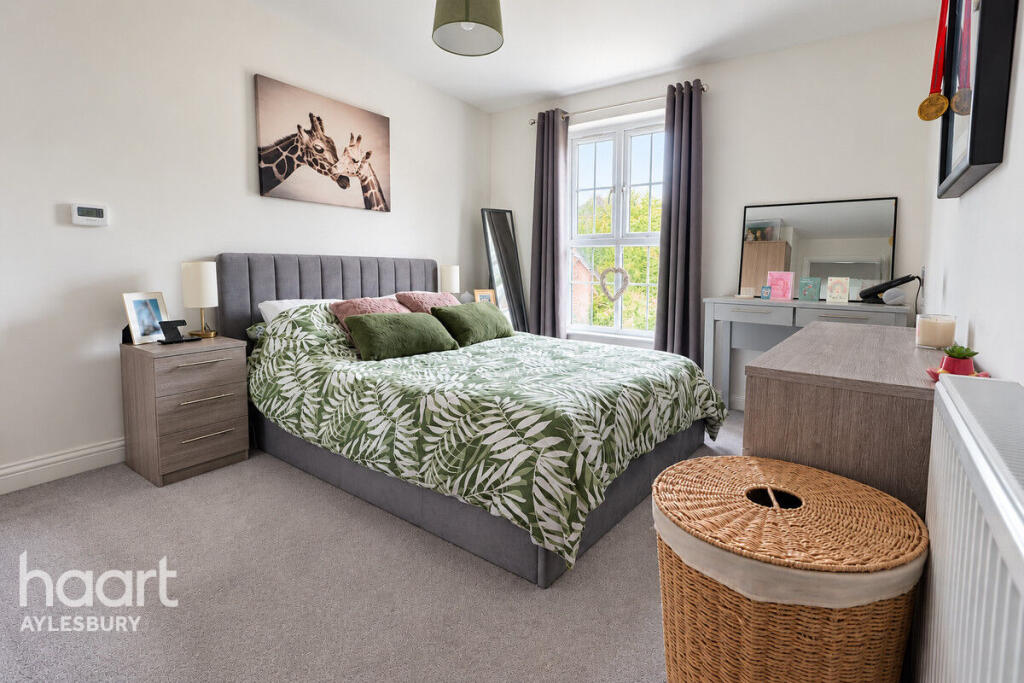 Apartment in Hemel Hempstead - View 5