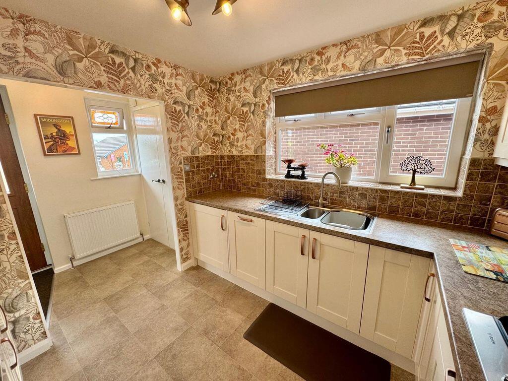 Woodman Avenue, Elland - View 6