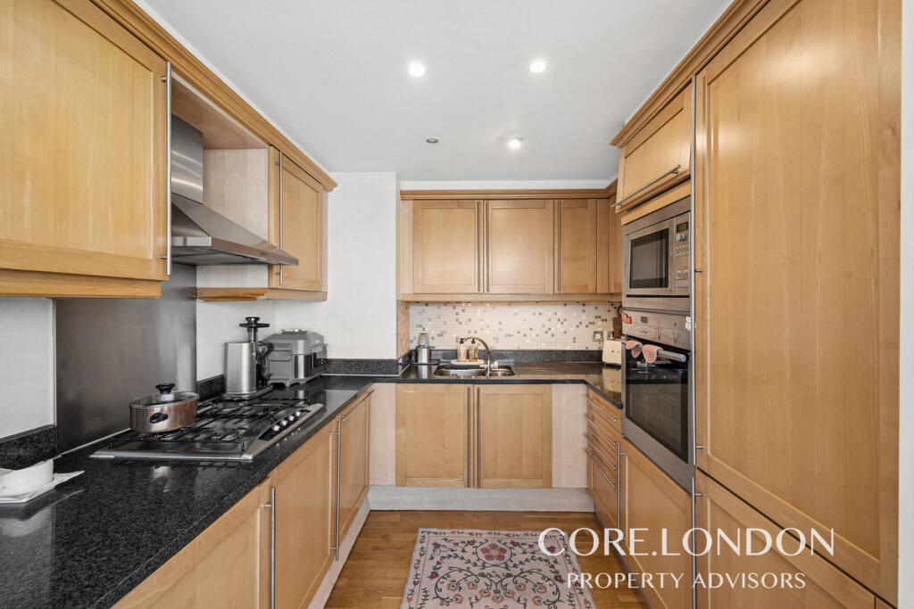 Apartment in Twickenham - More