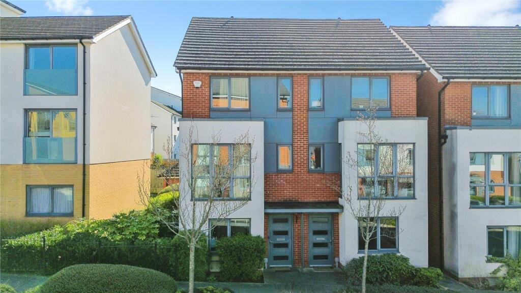 Main image of property: Midgham Way, Reading, Berkshire, RG2