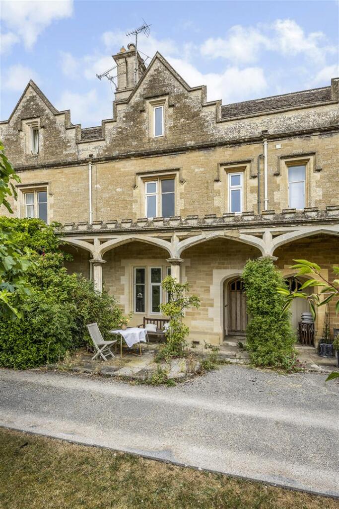 Silver Street, South Cerney, Cirencester photo 2