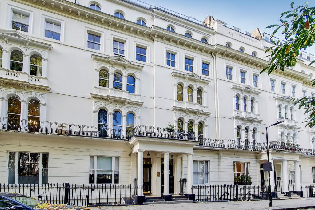 Apartment in London - View 5