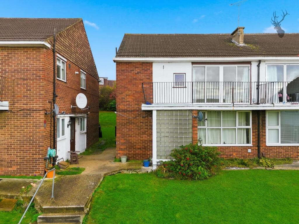 Main image of property: Top House Rise, London, E4