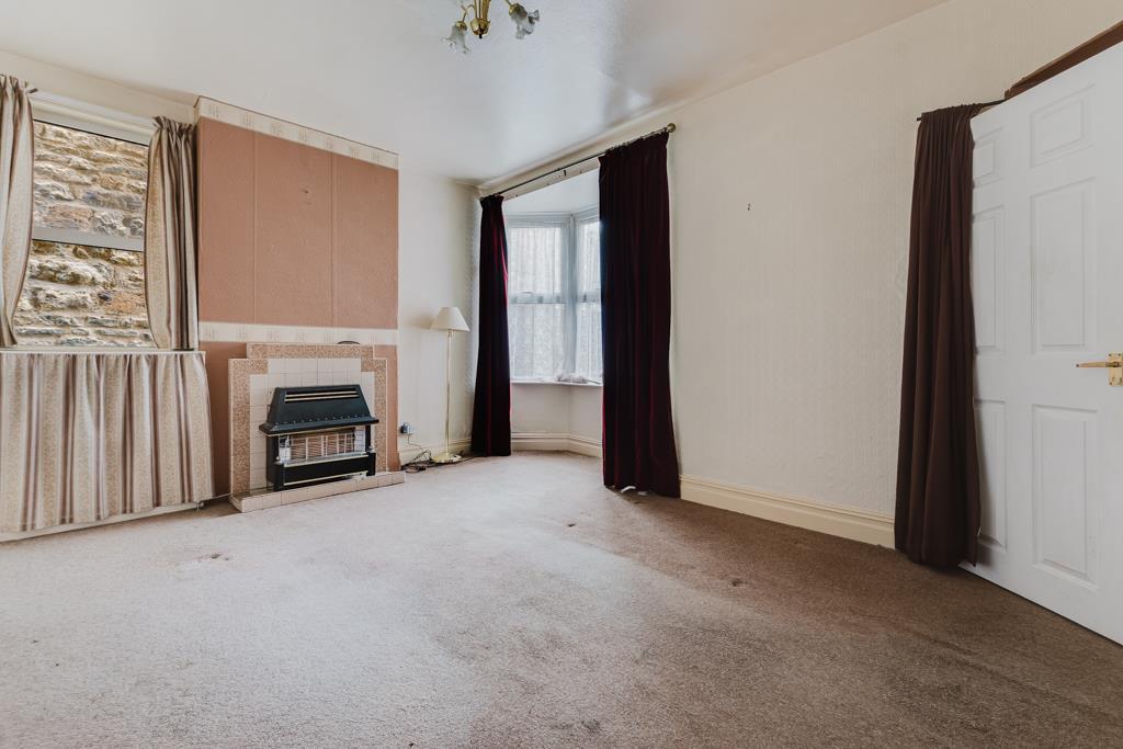 House in Burton Latimer - View 4