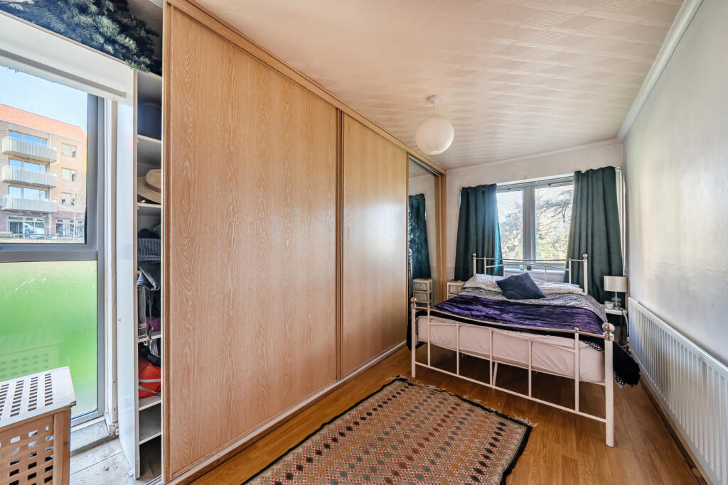 Otto Close, Kirkdale, London, SE26 photo 4