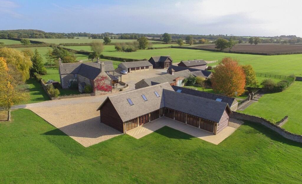 Main image of property: Lew, Bampton, Oxfordshire, OX18