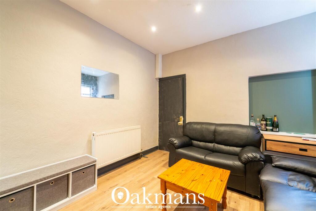 5 bedroom house for rent