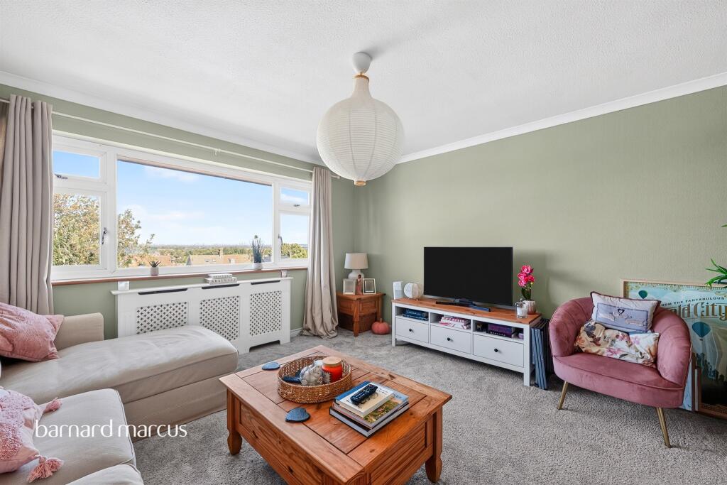 Apartment in Sutton - View 5
